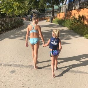 Meet your Posher, Christina